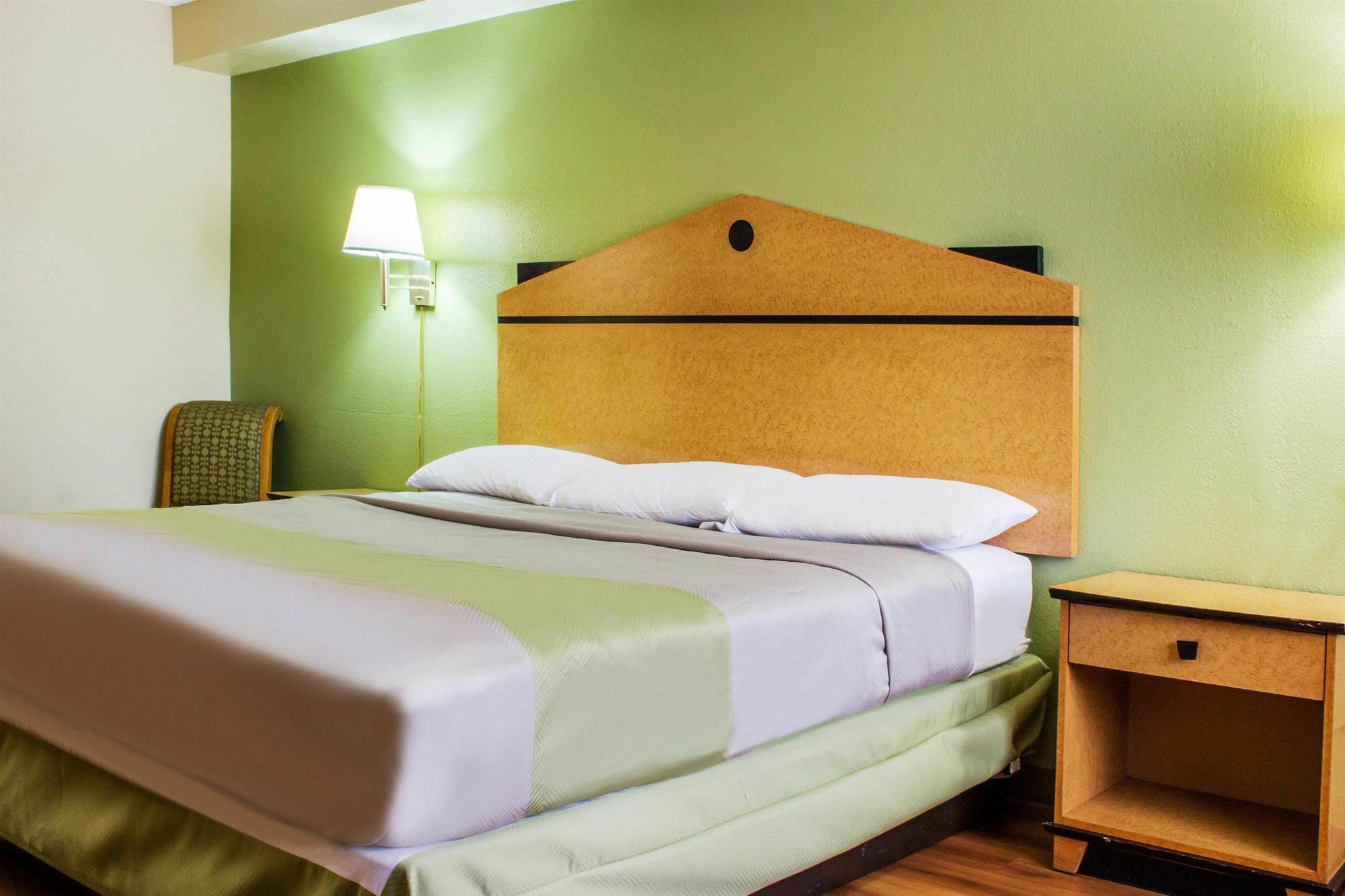 טמפה Apache Inn מראה חיצוני תמונה