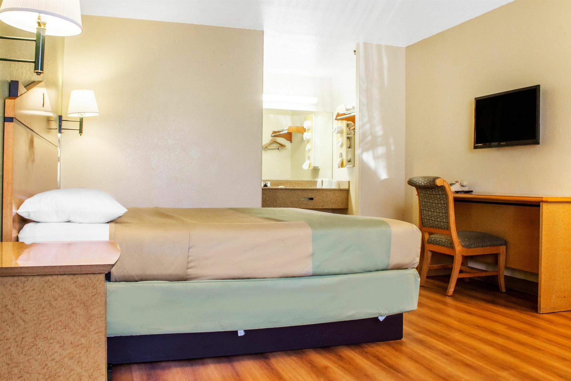 טמפה Apache Inn מראה חיצוני תמונה