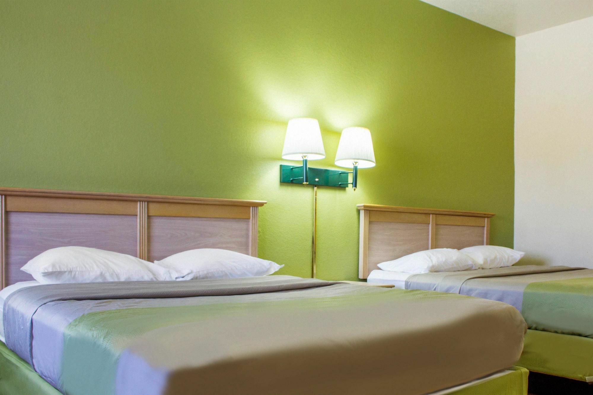 טמפה Apache Inn מראה חיצוני תמונה