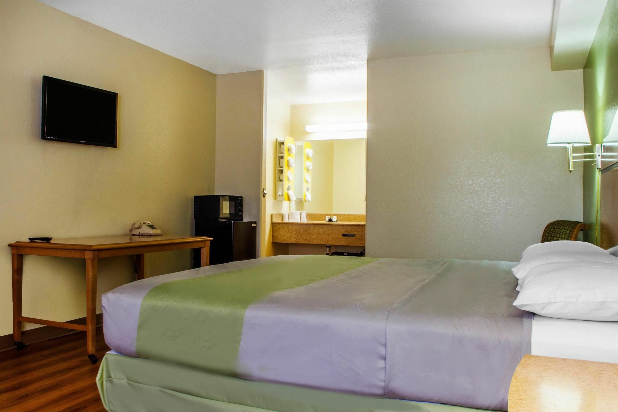 טמפה Apache Inn מראה חיצוני תמונה